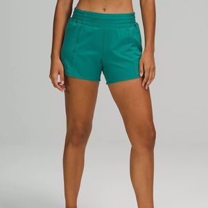 Lululemon Hotty Hot High-Rise Short 4"
